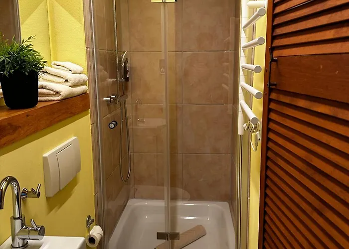 Apartelliment - Smart Uebernachten In Apartman